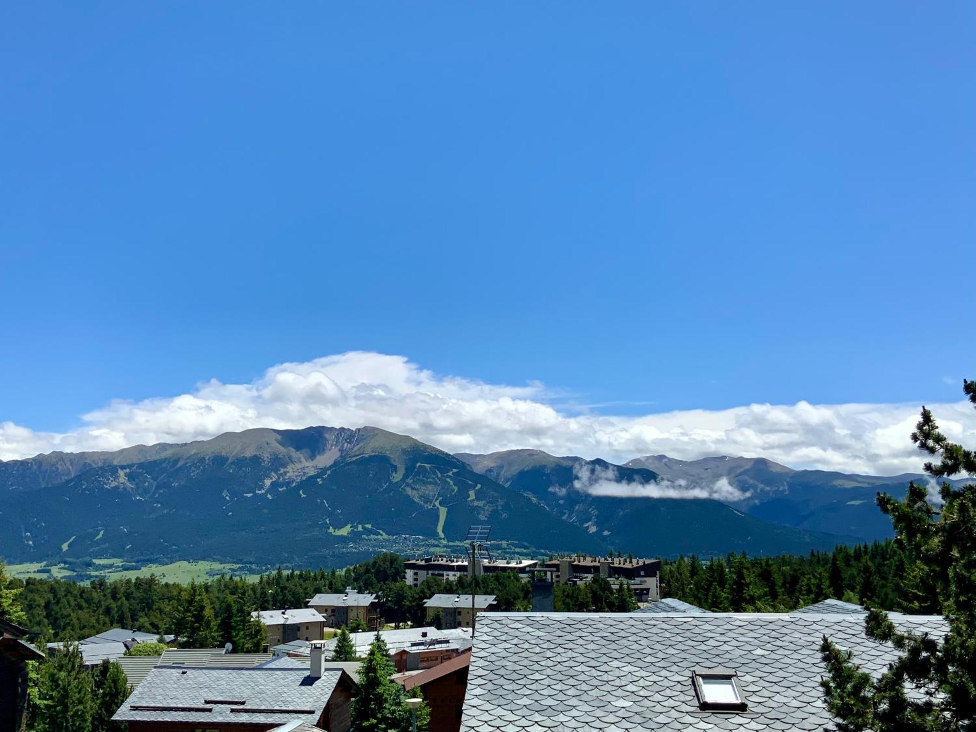 Studio Cabine Chaleureux A Pyrenees 2000 - Wifi Et Parking Prive Bolquère 외부 사진