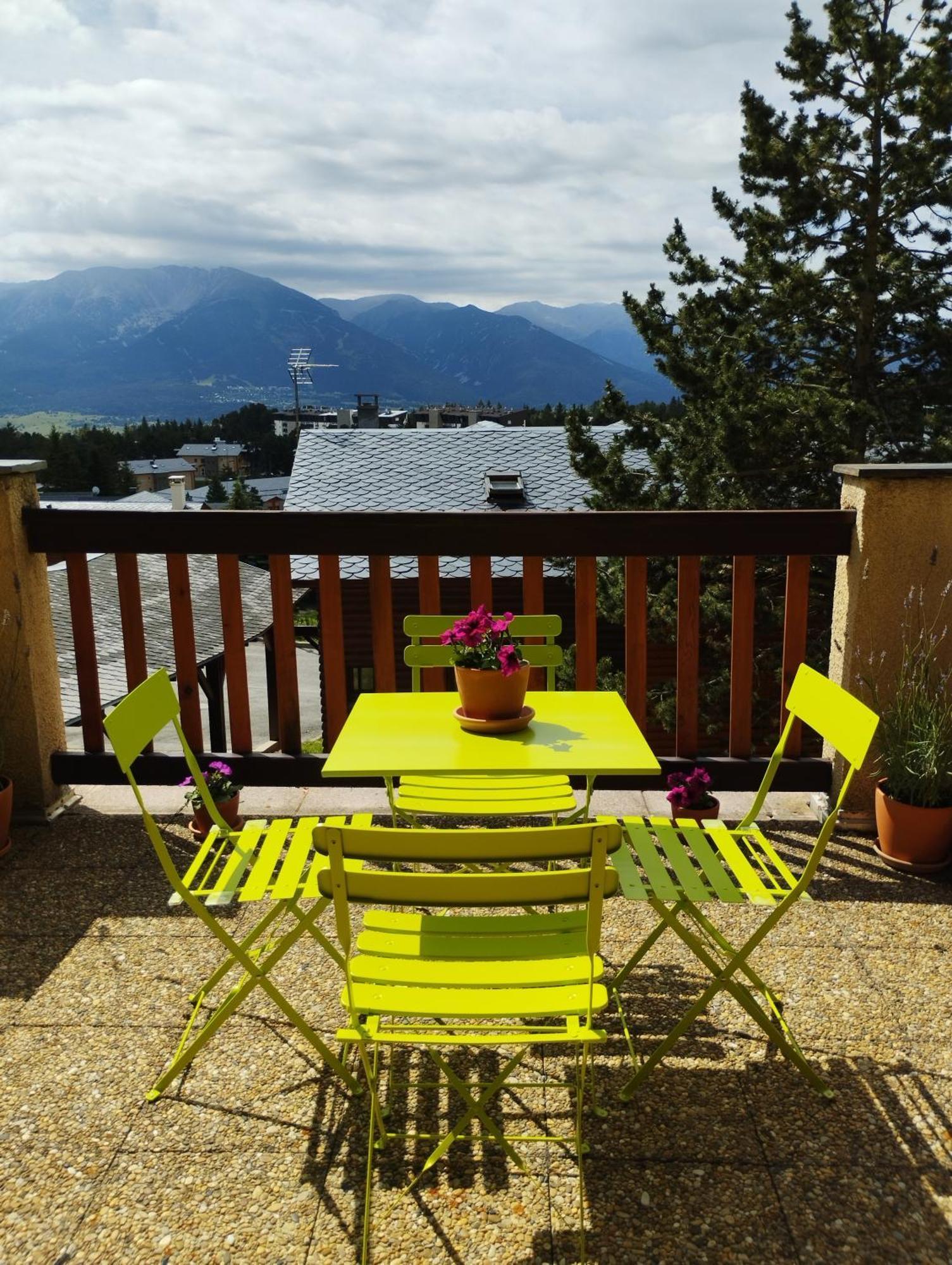 Studio Cabine Chaleureux A Pyrenees 2000 - Wifi Et Parking Prive Bolquère 외부 사진